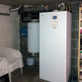 Cave technique avec installation de chauffage moderne